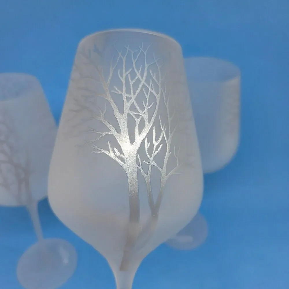 Belvedere Vodka Frosted Tree Cold Activated Glasses 9.5